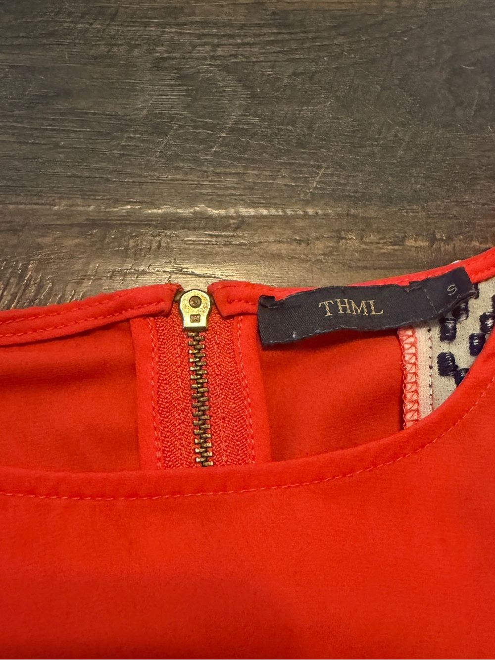 THML Geometric Diamond Colorblock Sleeveless Blouse Top Coral Red Orange Small - Picture 3 of 7